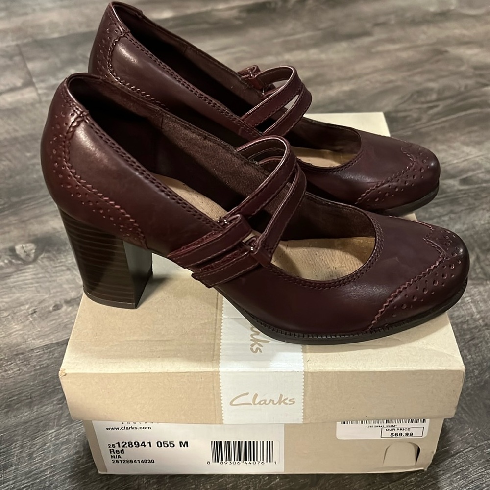 Clark’s Leather Claeson Tilly Burgundy Maryjane shoes size 5.5 Comfort cushion